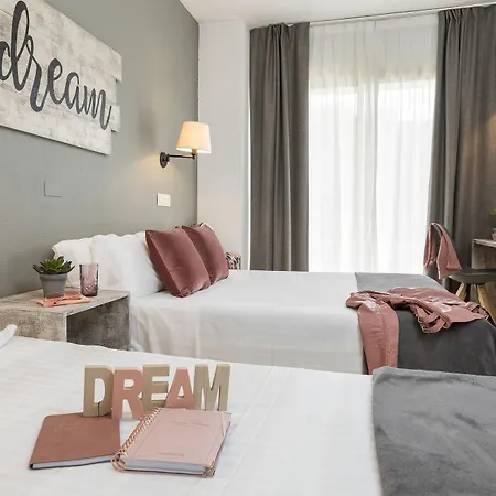 Bulevard فندق 2*